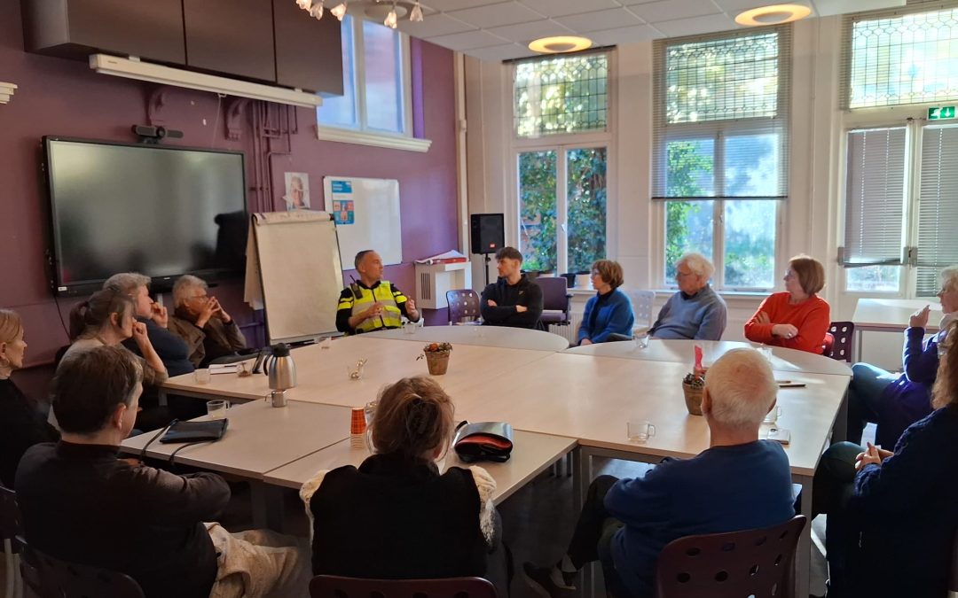 Twee wijkagenten bij derde Buurtinloop op 20 januari ’26 bij Humanitas: ‘Heb oog voor elkaar’